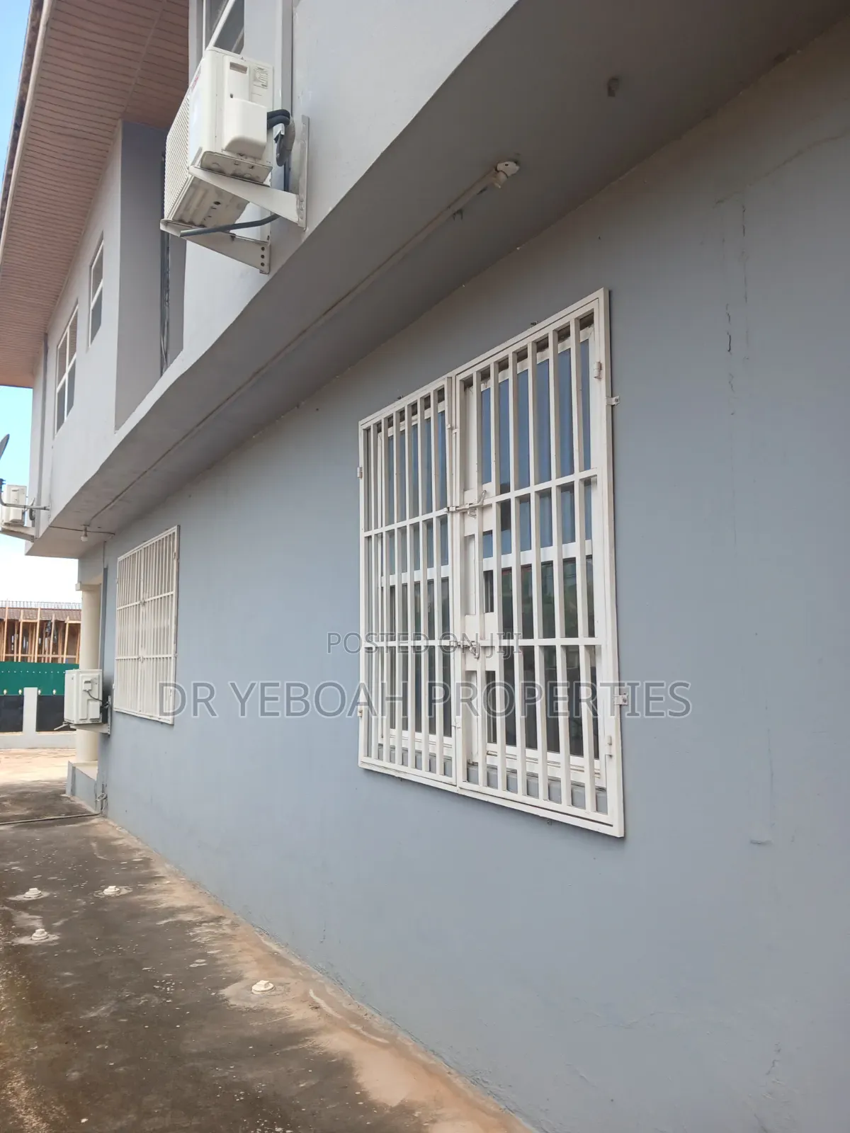 3bdrm Duplex in Spintex Manet :- 3, Papaye for rent in Papaye