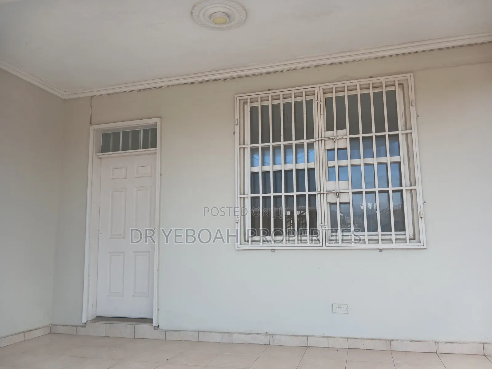 3bdrm Duplex in Spintex Manet :- 3, Papaye for rent in Papaye