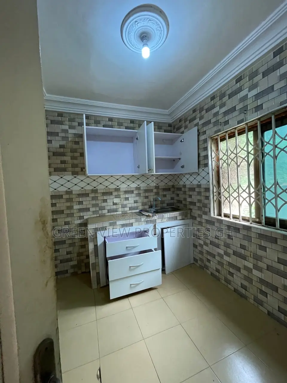 1bdrm Room & Parlour in Anyaa for rent in Anyaa