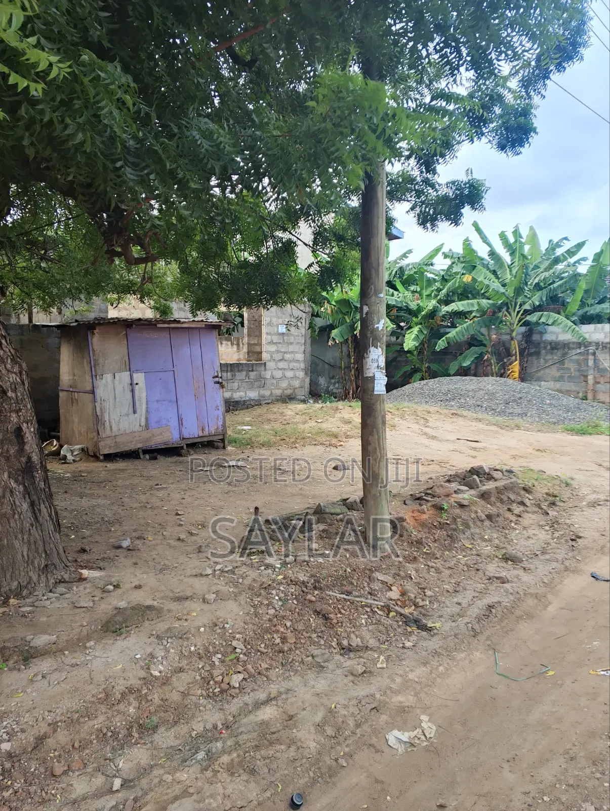 Very Nice Uncompleted Structure at Lentil Level for Sale Klagon in Sakumono