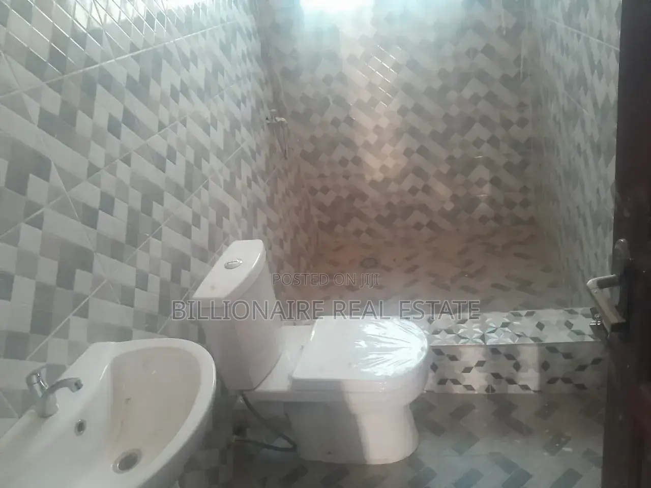 2bdrm Apartment in Santasi Apire, Kumasi Metropolitan for rent in Kumasi Metropolitan