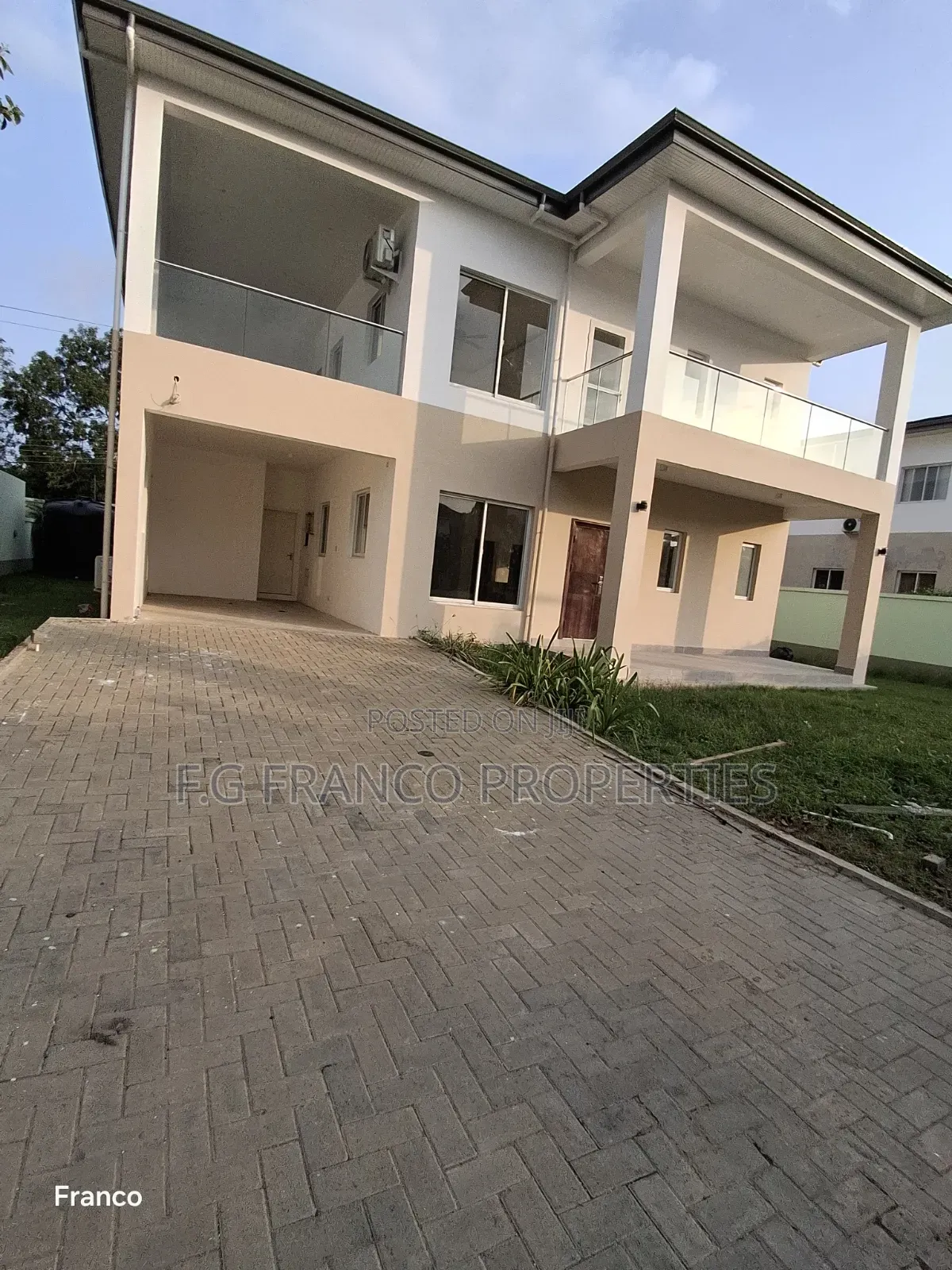 4bdrm House in Kg Franco Properties, Sakumono for sale in Sakumono
