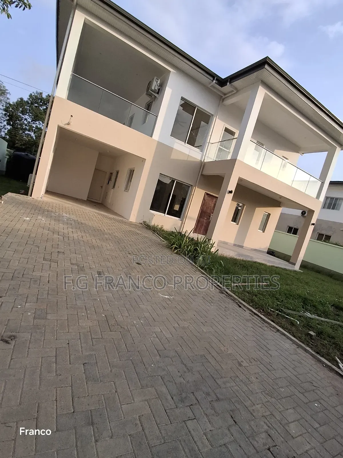 4bdrm House in Kg Franco Properties, Sakumono for sale in Sakumono