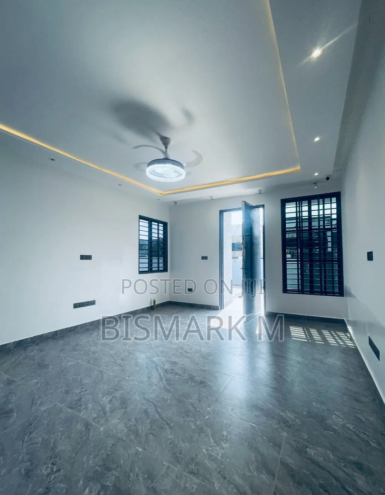 3bdrm House in Lakeside Estate, Ashaley Botwe for sale in Ashaley Botwe