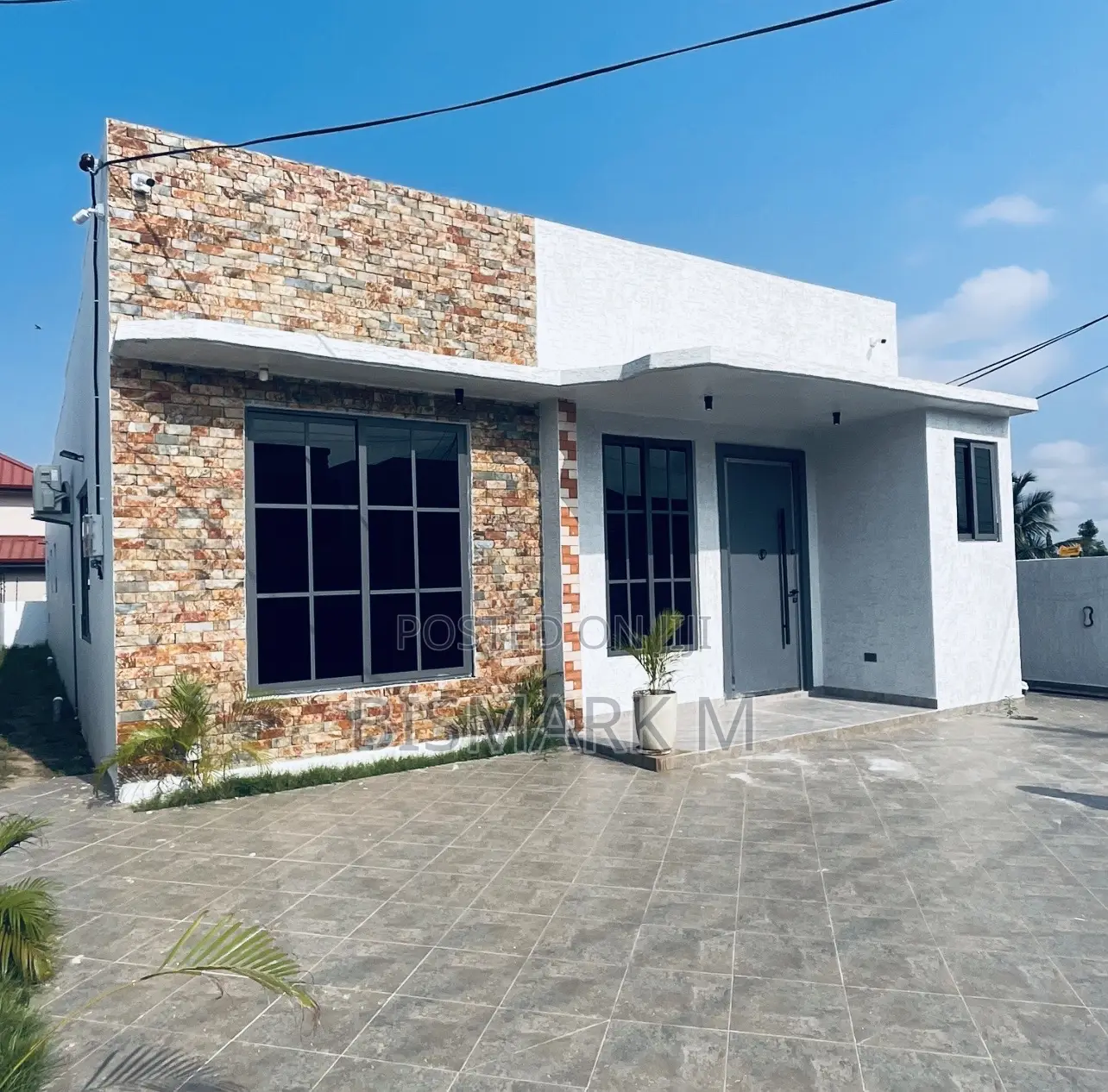 3bdrm House in Lakeside Estate, Ashaley Botwe for sale in Ashaley Botwe