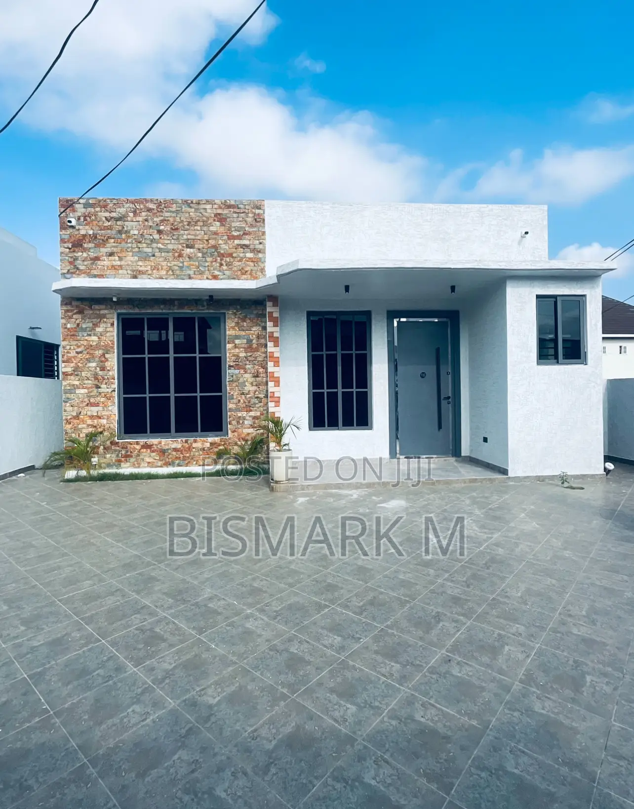 3bdrm House in Lakeside Estate, Ashaley Botwe for sale in Ashaley Botwe