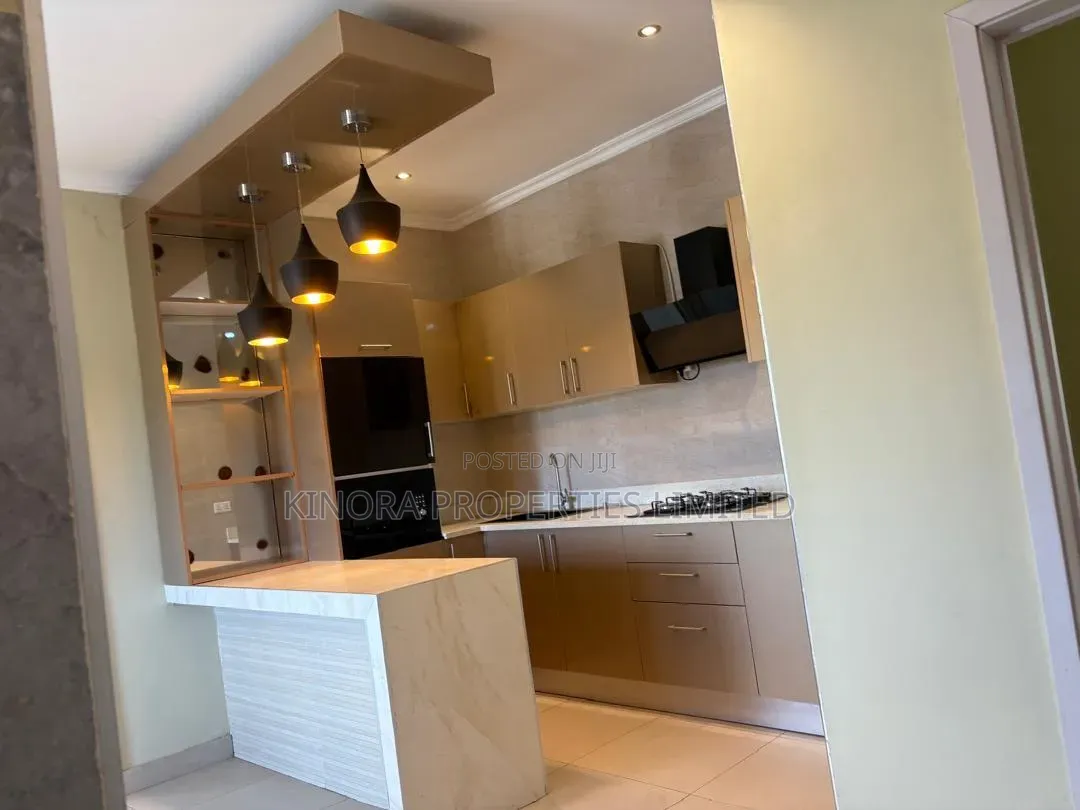 4bdrm Duplex in Tema West- Community, Accra Metropolitan for sale in Accra Metropolitan