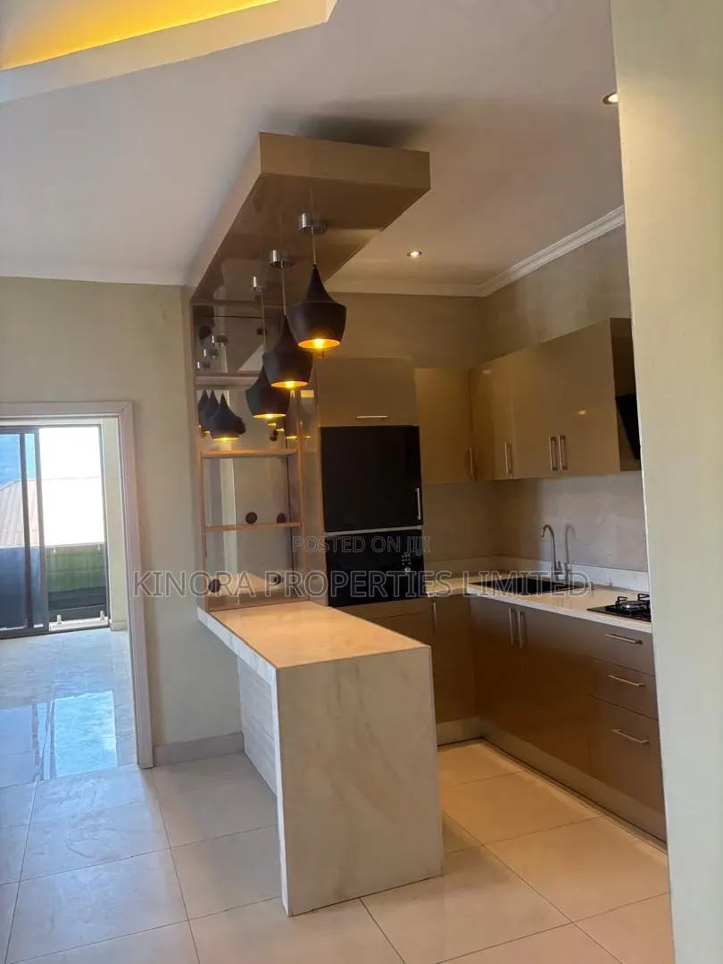 4bdrm Duplex in Tema West- Community, Accra Metropolitan for sale in Accra Metropolitan