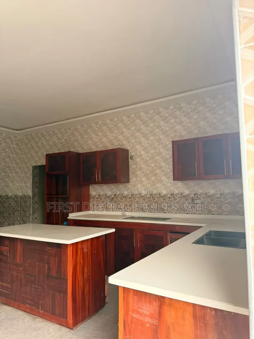 3 Bedroom for Sale Quality Building at Opeikuma in Ghana Link Area