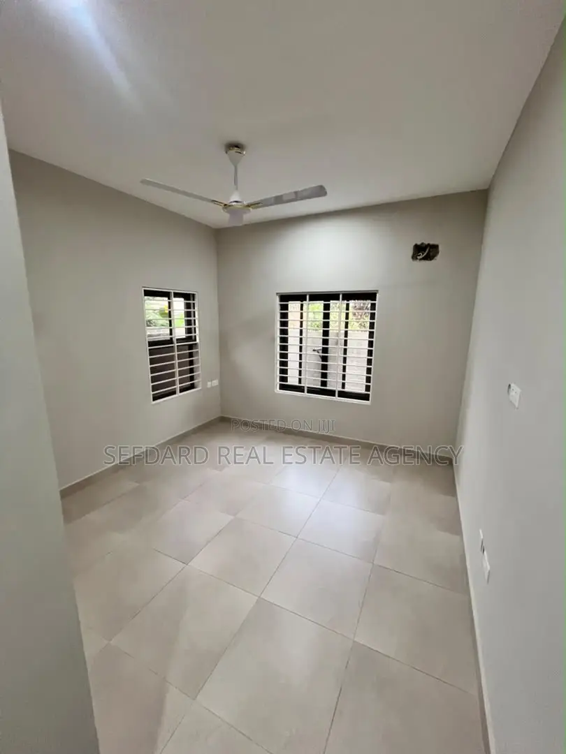 2bdrm House in Sefdard Properties, Oyarifa for sale in Oyarifa