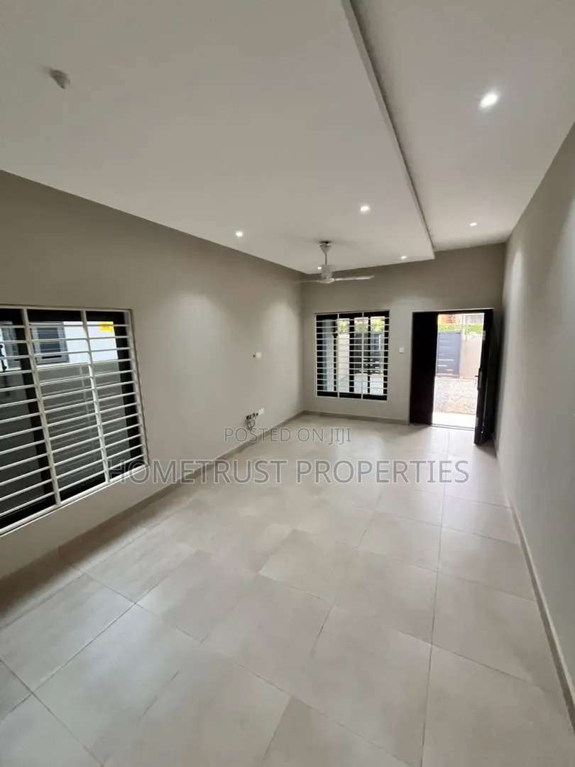 2bdrm House in Oyarifa Ayimensah, Pentecost for sale in Pentecost