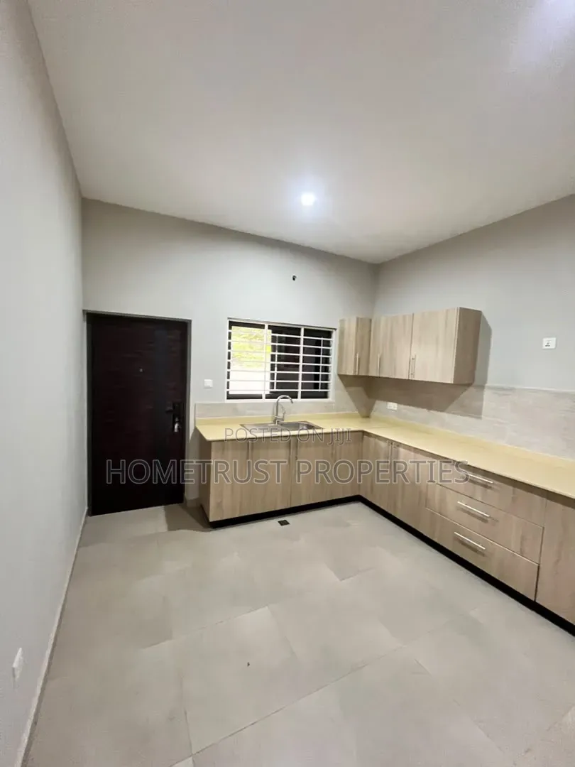 2bdrm House in Oyarifa Ayimensah, Pentecost for sale in Pentecost