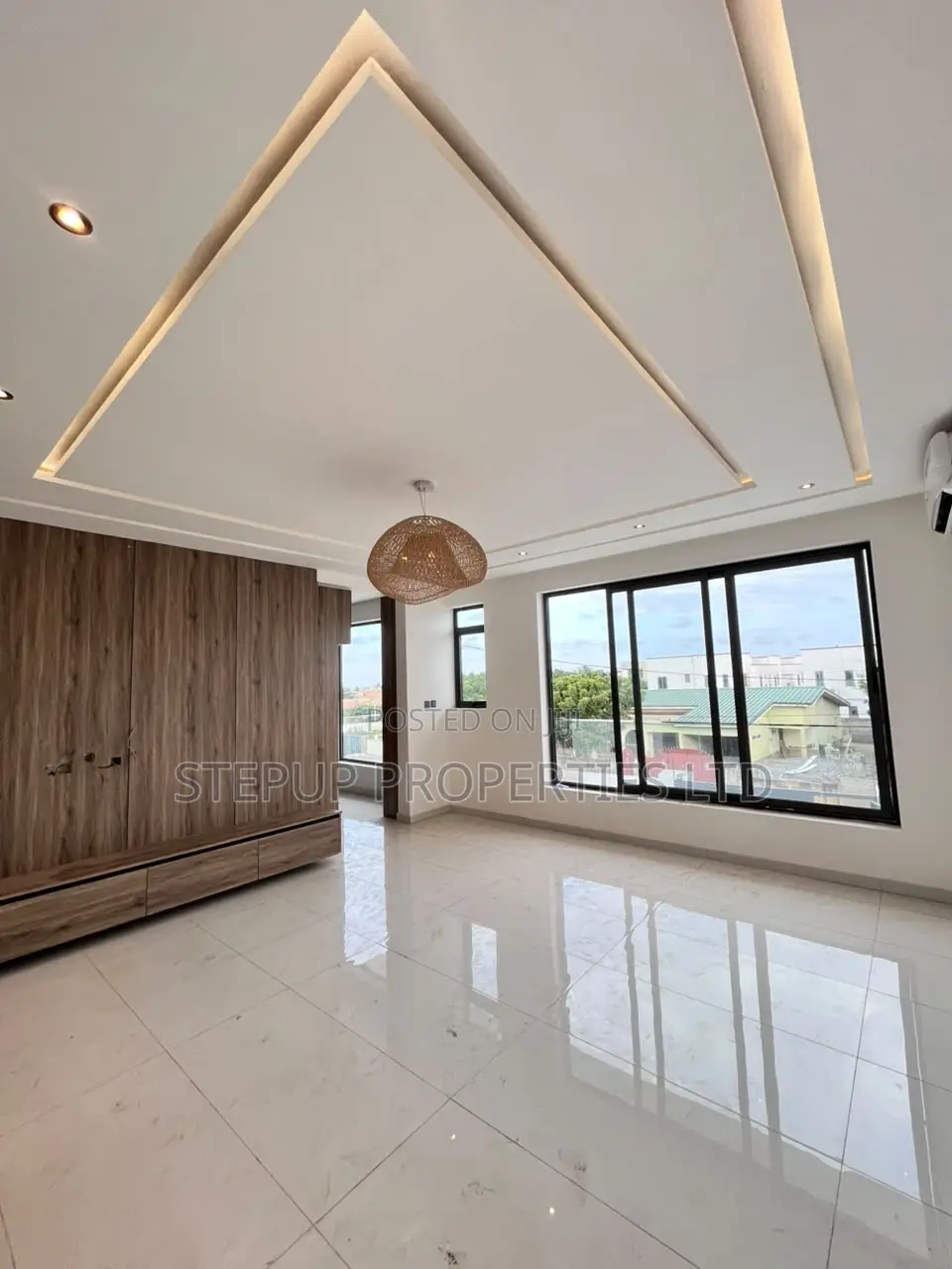 4bdrm House in East Legon, Adjiriganor for sale in Adjiriganor
