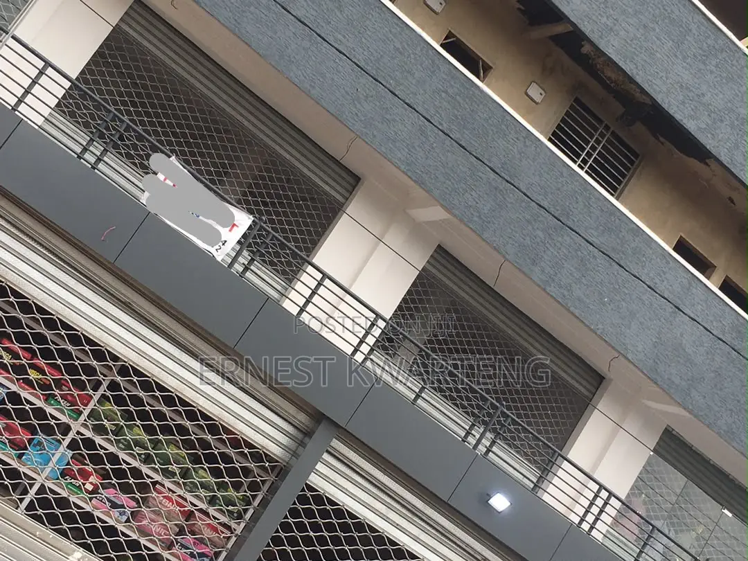 Shops for Rent in Sowutwuom