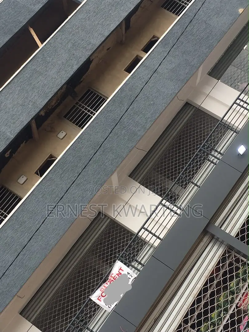 Shops for Rent in Sowutwuom