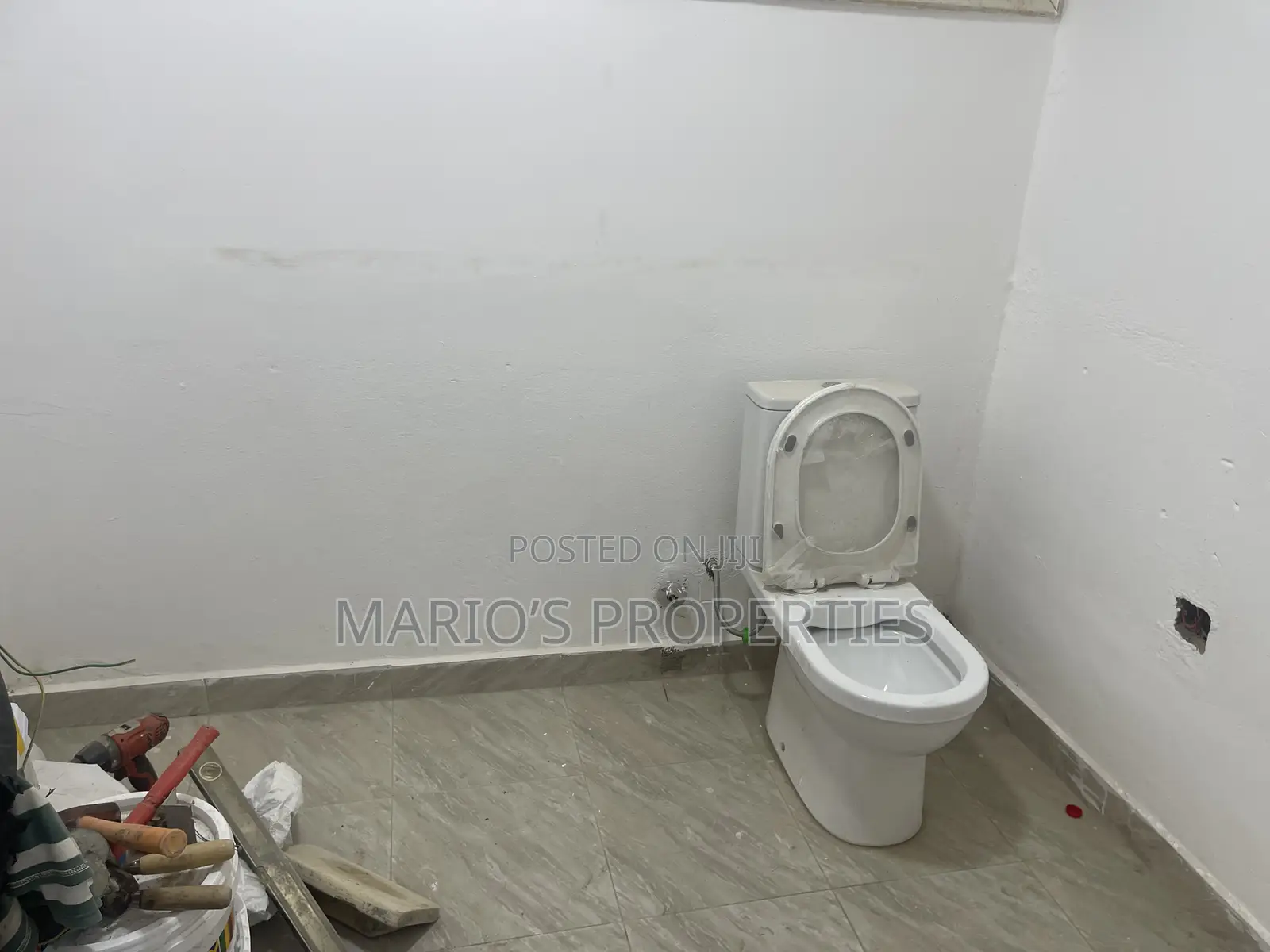 Shop for Rent in East Legon