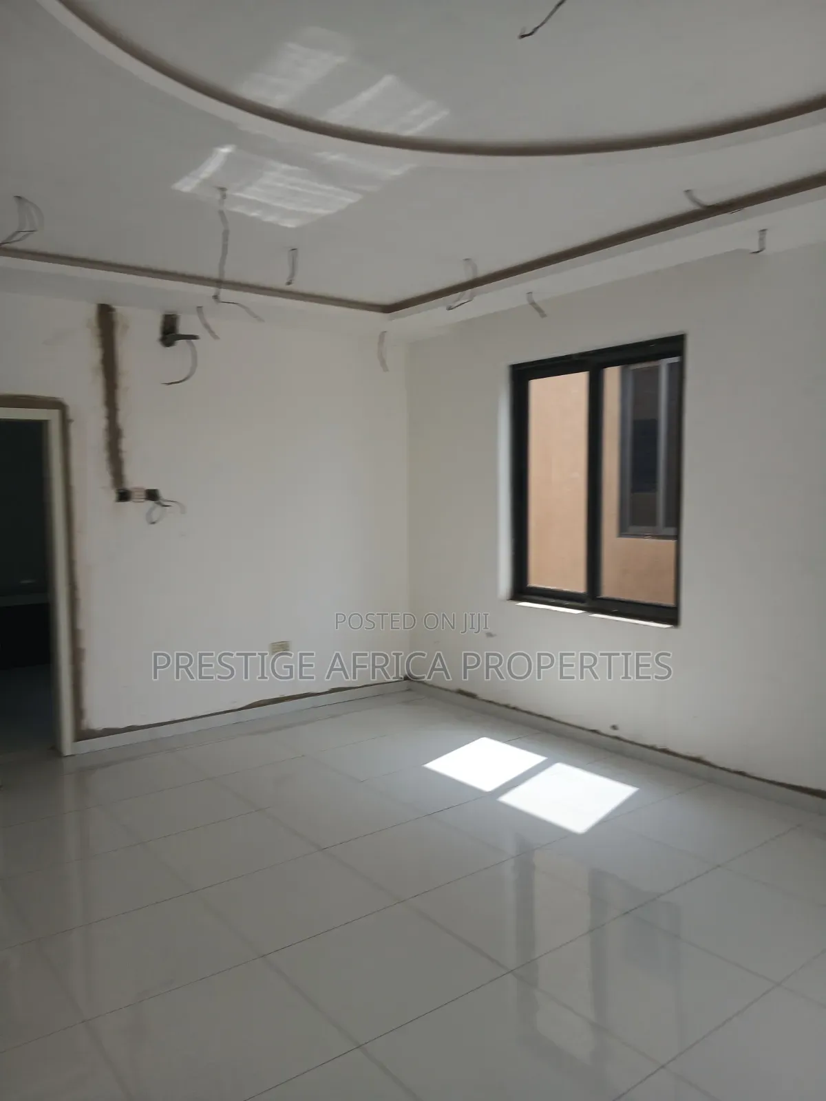 5bdrm Apartment in Accra Metropolitan for sale in Accra Metropolitan