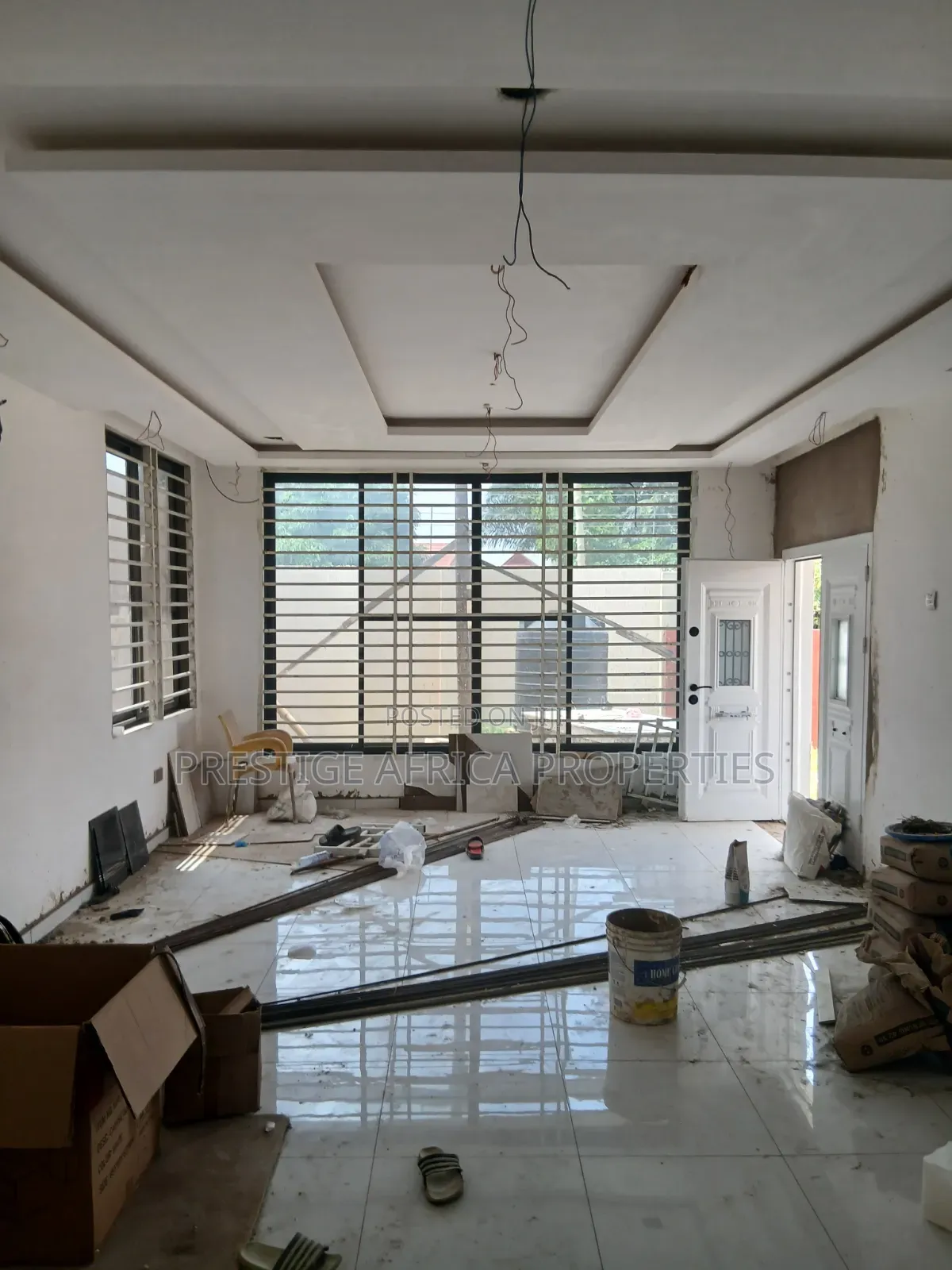 5bdrm Apartment in Accra Metropolitan for sale in Accra Metropolitan