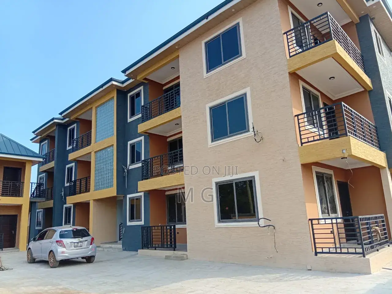 2bdrm Apartment in C25, Community 25 for rent in Community 25