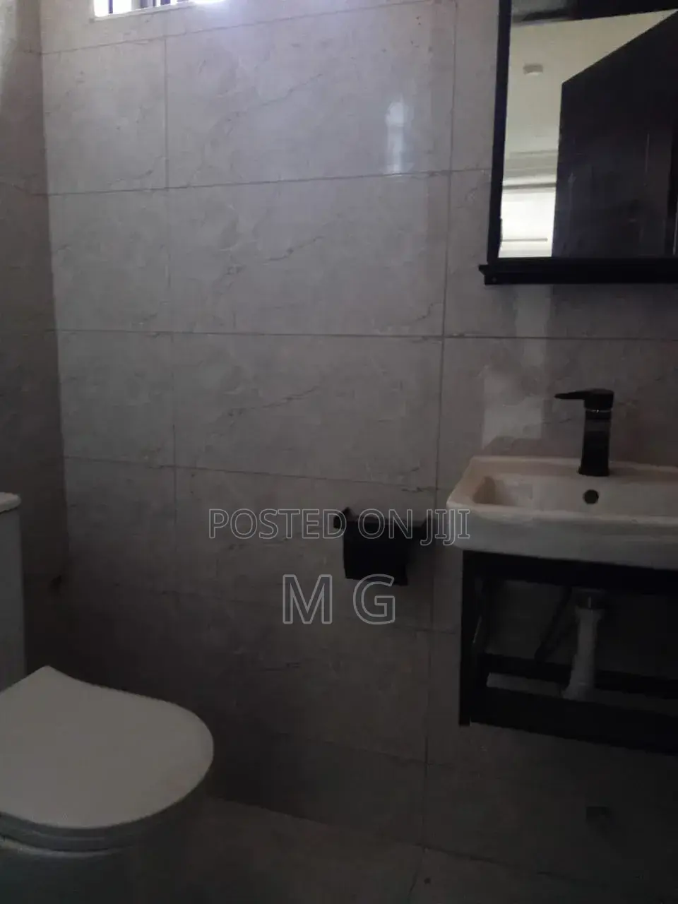 1bdrm Apartment in C25, Community 25 for rent in Community 25