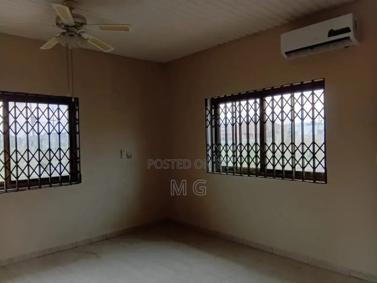 2bdrm Apartment in C25, Community 25 for rent in Community 25
