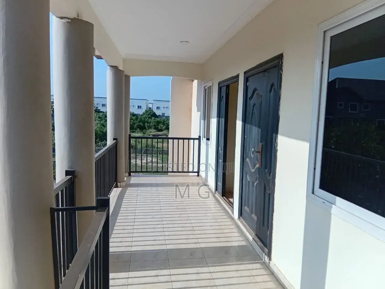 2bdrm Apartment in Savana, Community 25 for rent in Community 25