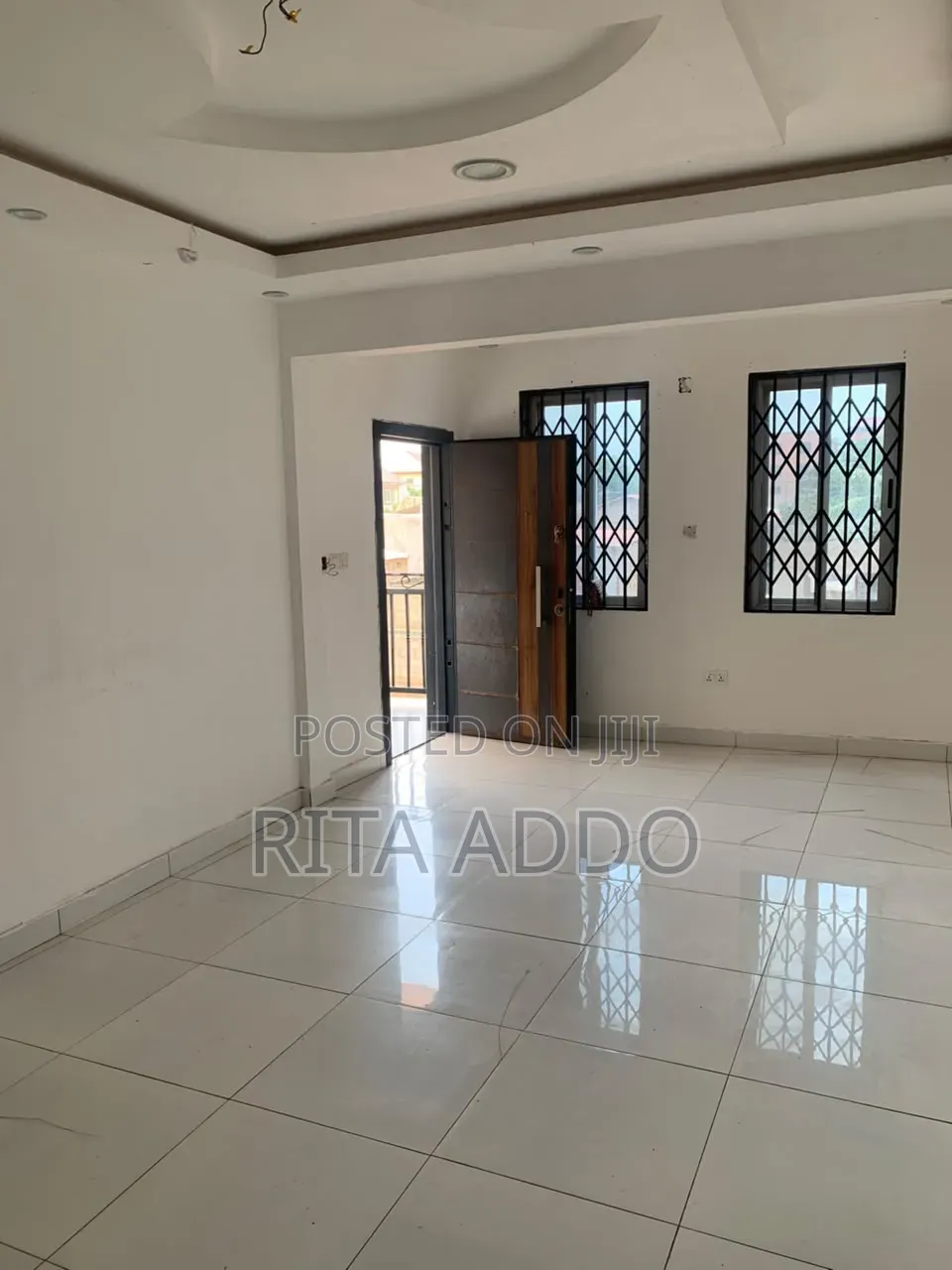 3bdrm Apartment in Lakeside for rent in Lake Side Estate
