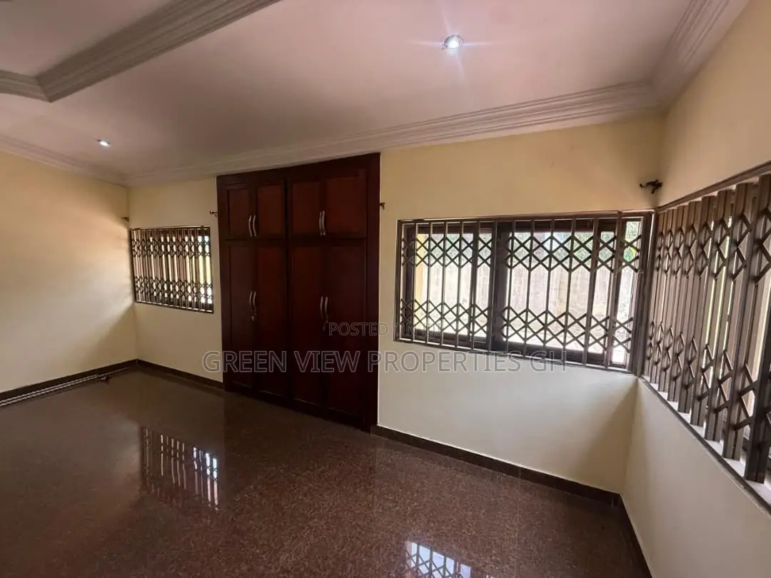 3bdrm House in Taifa-Burkina for rent in Taifa-Burkina
