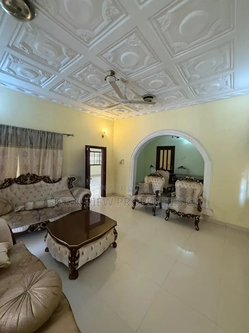 3bdrm House in Taifa-Burkina for rent in Taifa-Burkina
