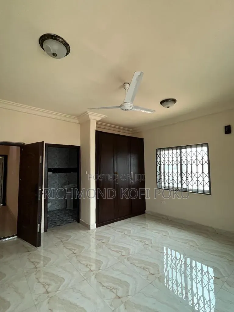 5bdrm House in Kofis Realty, Baatsona Total for rent in Baatsona Total
