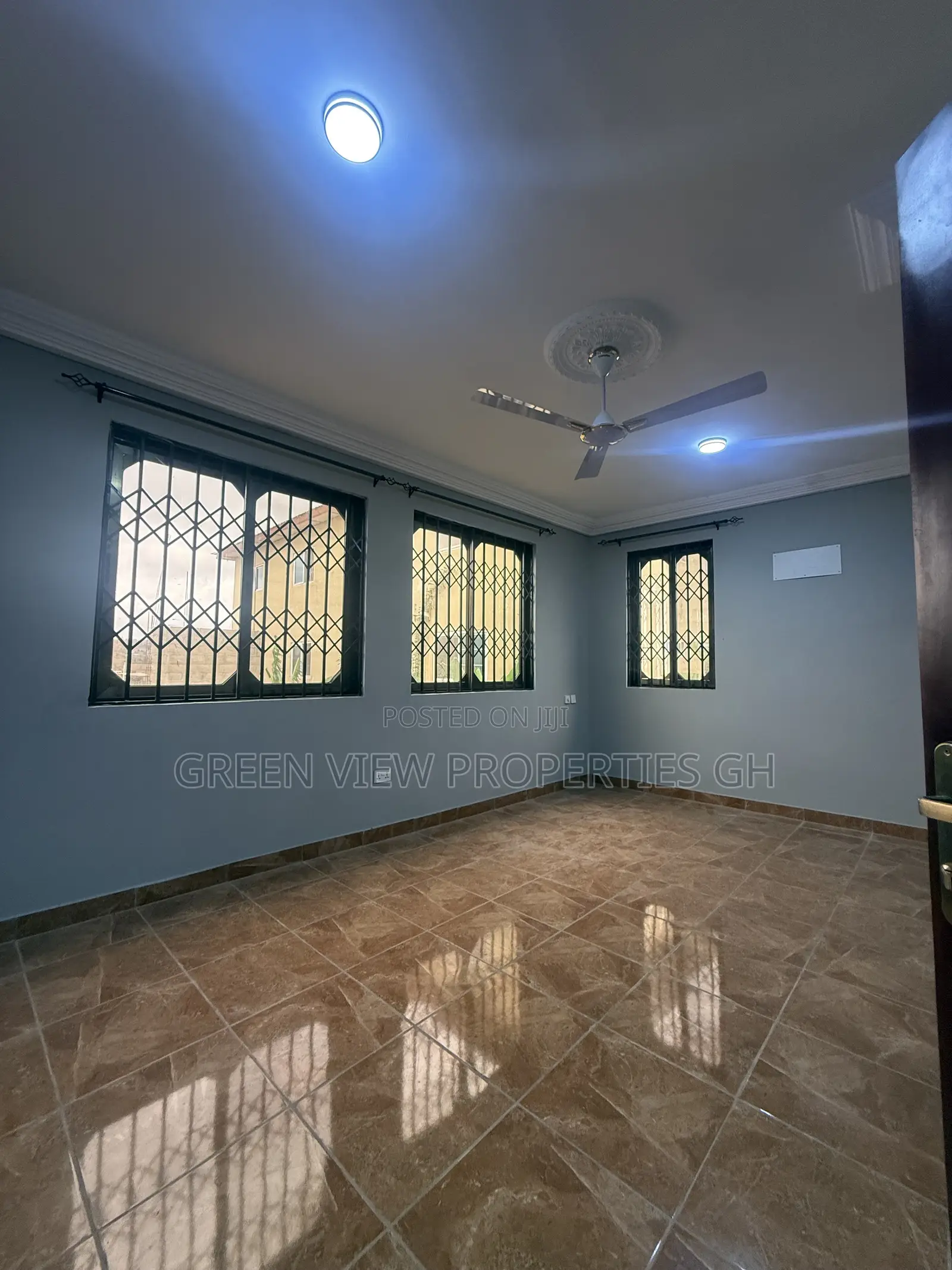 2bdrm Apartment in West Hills Mall Area for rent in West Hills Mall Area
