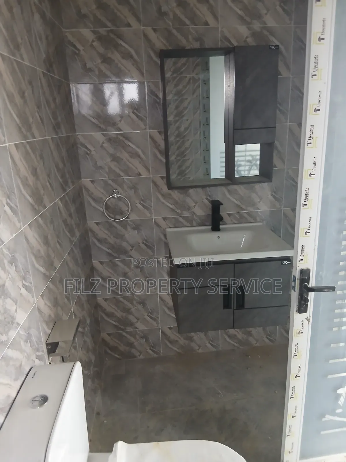 1bdrm Apartment in West Legon, Police Station for rent in Police Station
