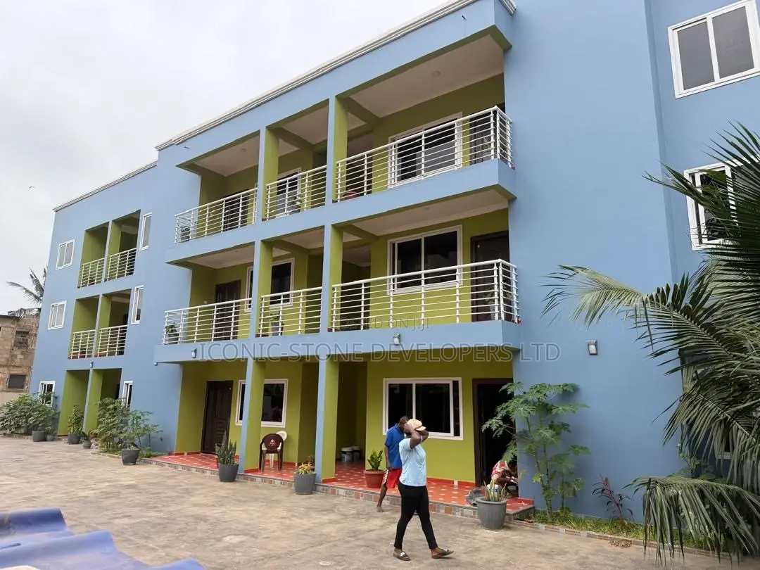 2bdrm Apartment in Ars, East Legon for rent in East Legon