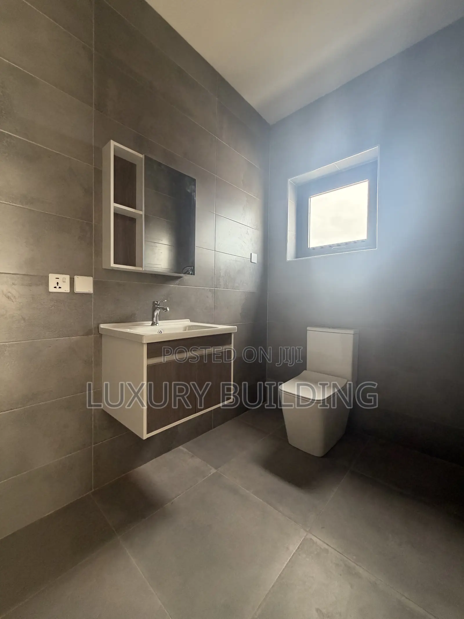4bdrm House in Sakumono for sale in Sakumono