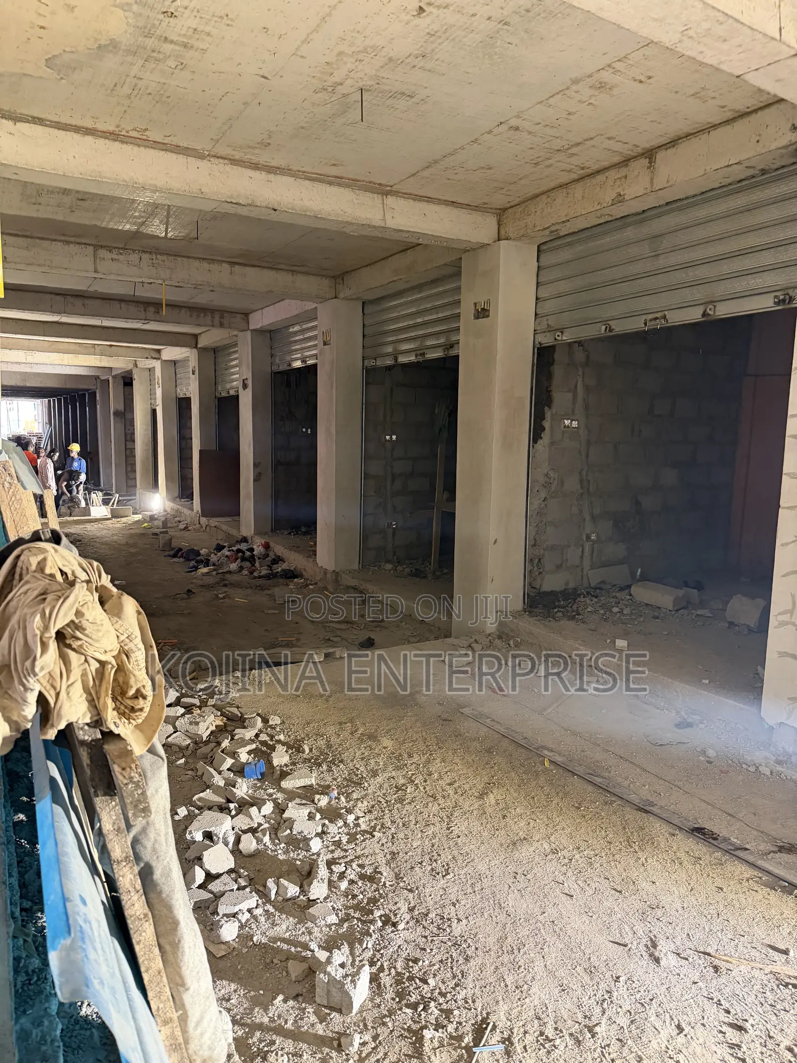 Prime Commercial Shop for Rent – Adum in Kumasi Metropolitan