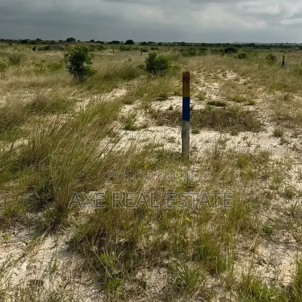 Prampram New Ningo> Easy Accessible Gated Half Plots in Prampram
