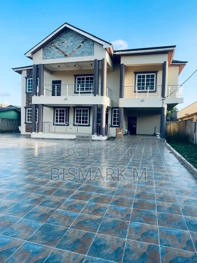 5bdrm House in Ashaley Botwe for rent in Ashaley Botwe