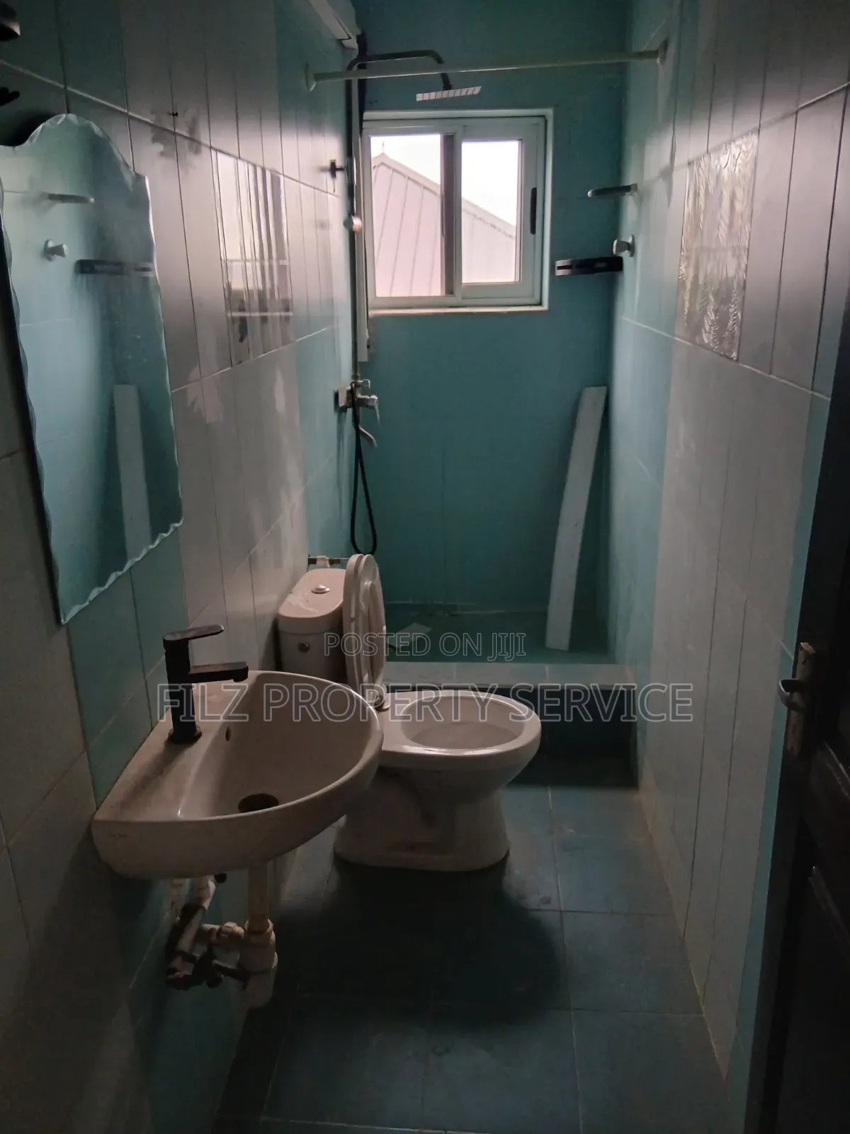 1bdrm Apartment in Achimota Abofo, School Area for rent in School Area