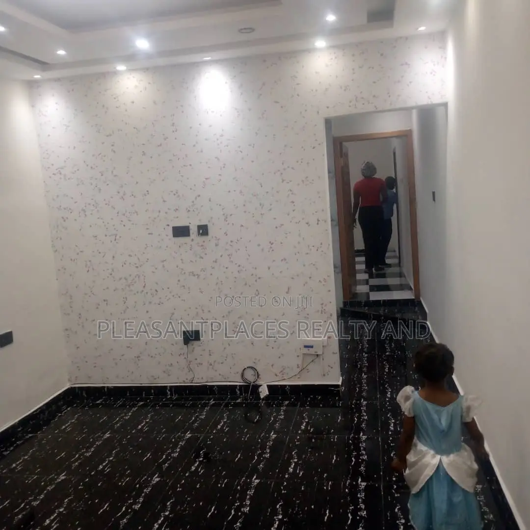 1bdrm Apartment in Pleasantplaces And, Dzorwulu for rent in Dzorwulu
