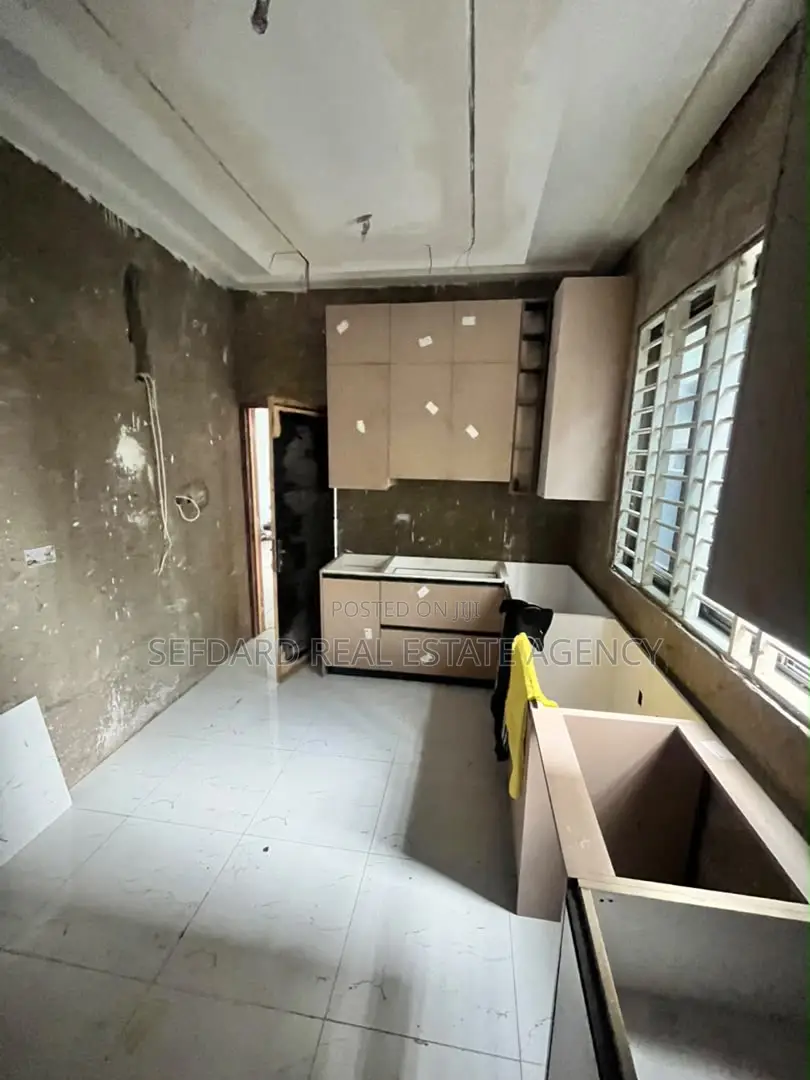 3bdrm House in Sefdard Properties, Oyarifa for sale in Oyarifa