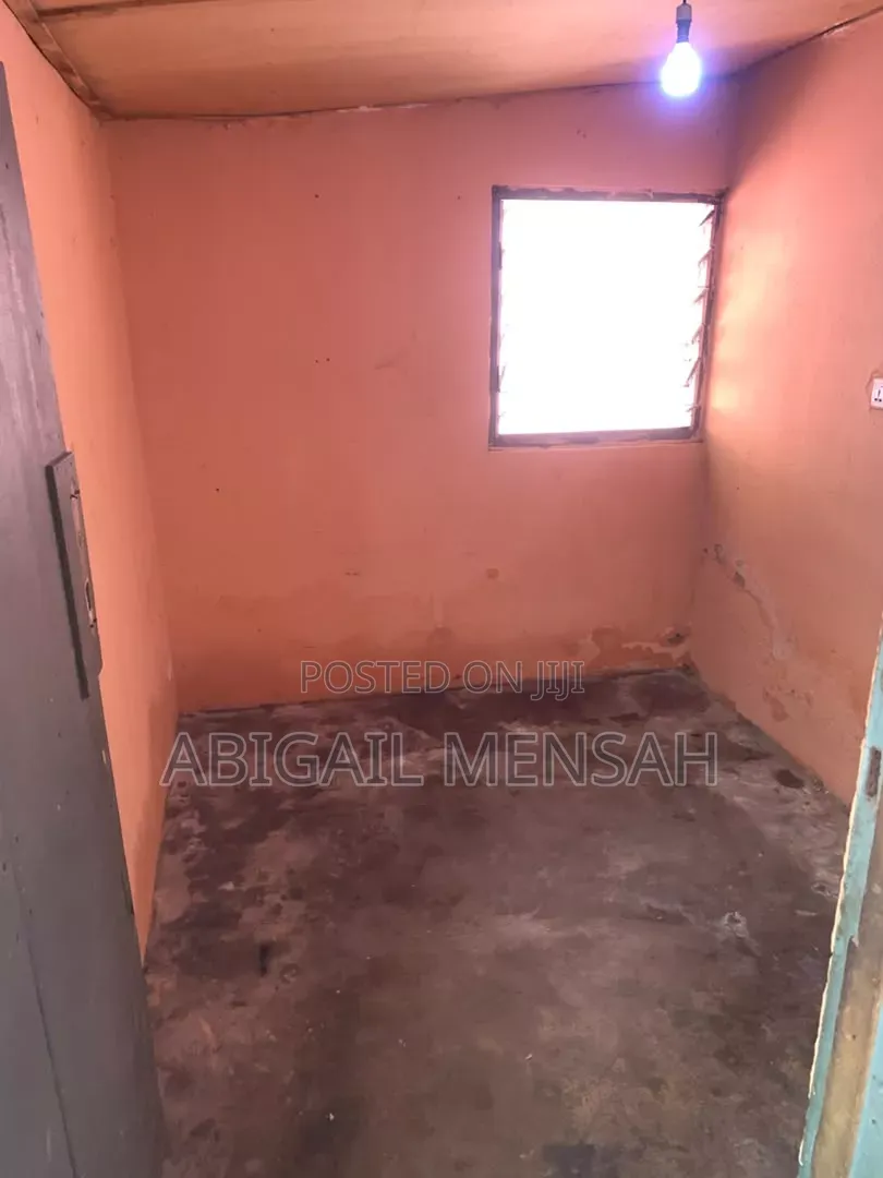 1bdrm House in Otsiame Mensah Rd, New Town for rent in New Town