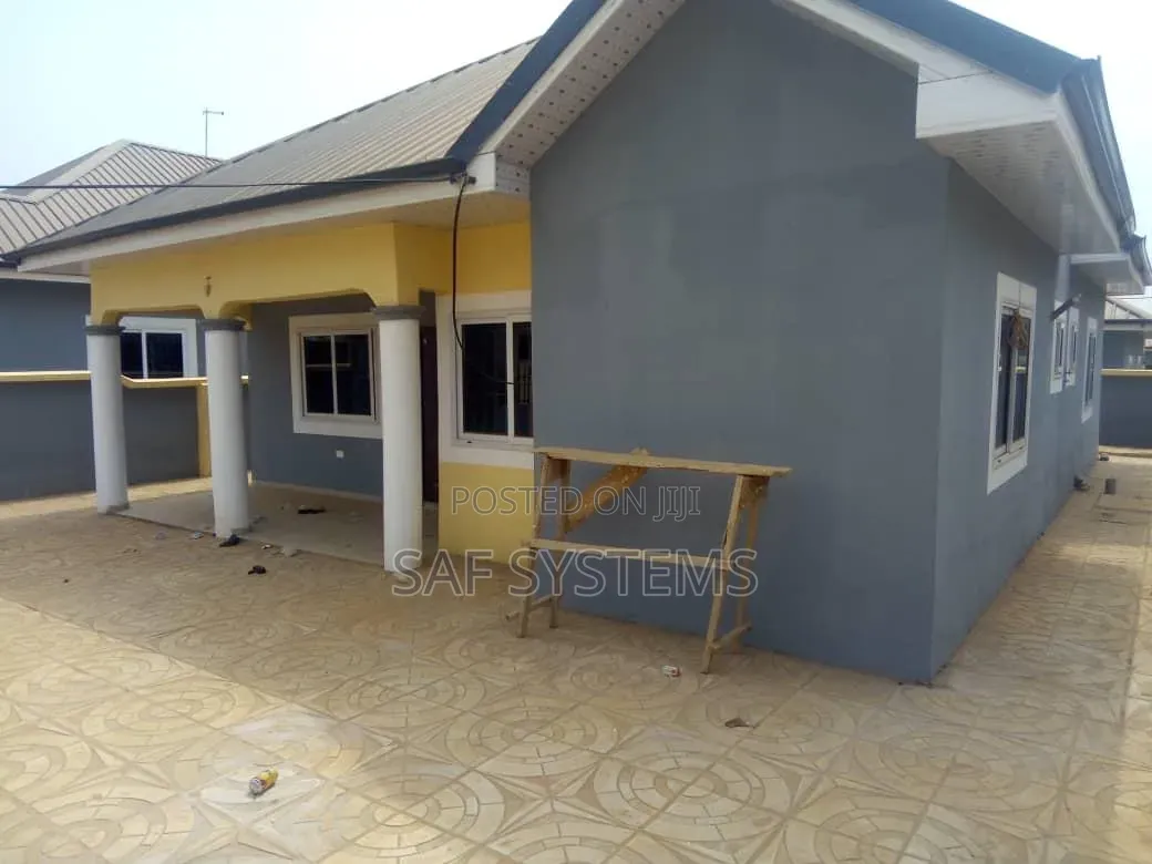 2bdrm House in Adom Estate, Community 25 for rent in Community 25