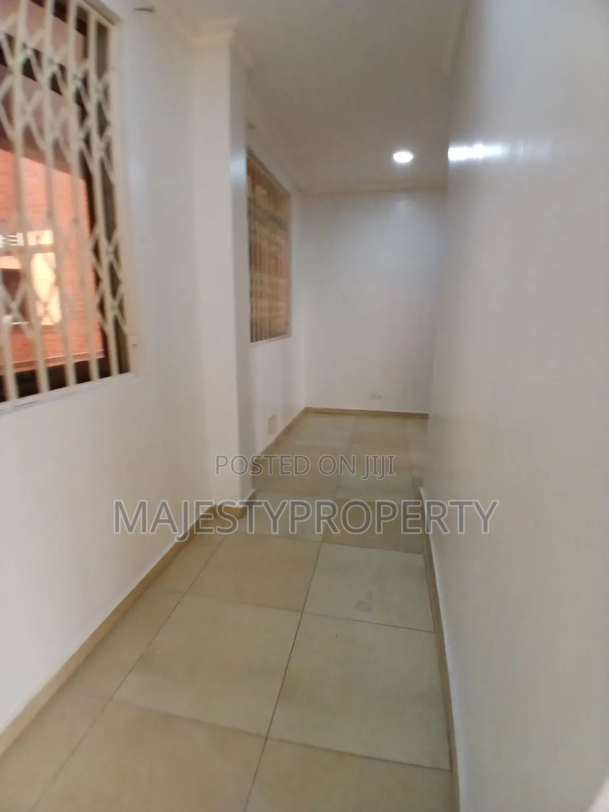 3bdrm Apartment in Berma Hills, Airport Residential Area for rent in Airport Residential Area