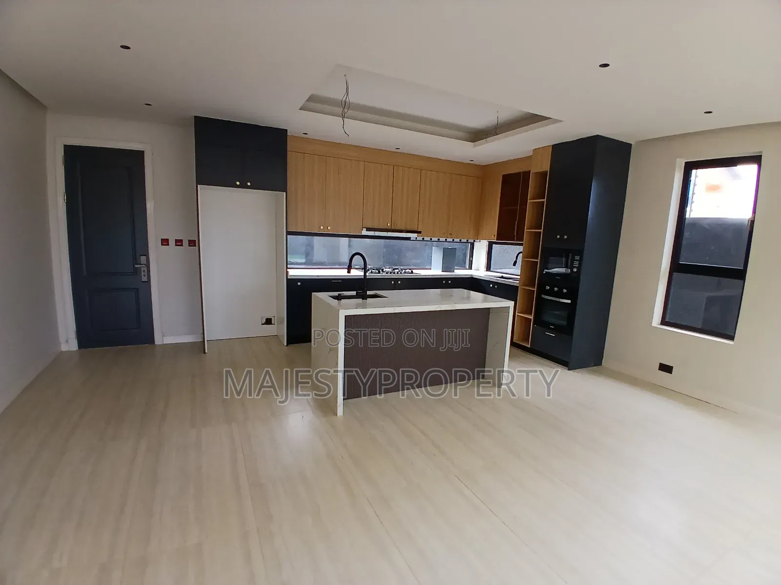 4bdrm House in Tseaddo, Airport Residential Area for sale in Airport Residential Area