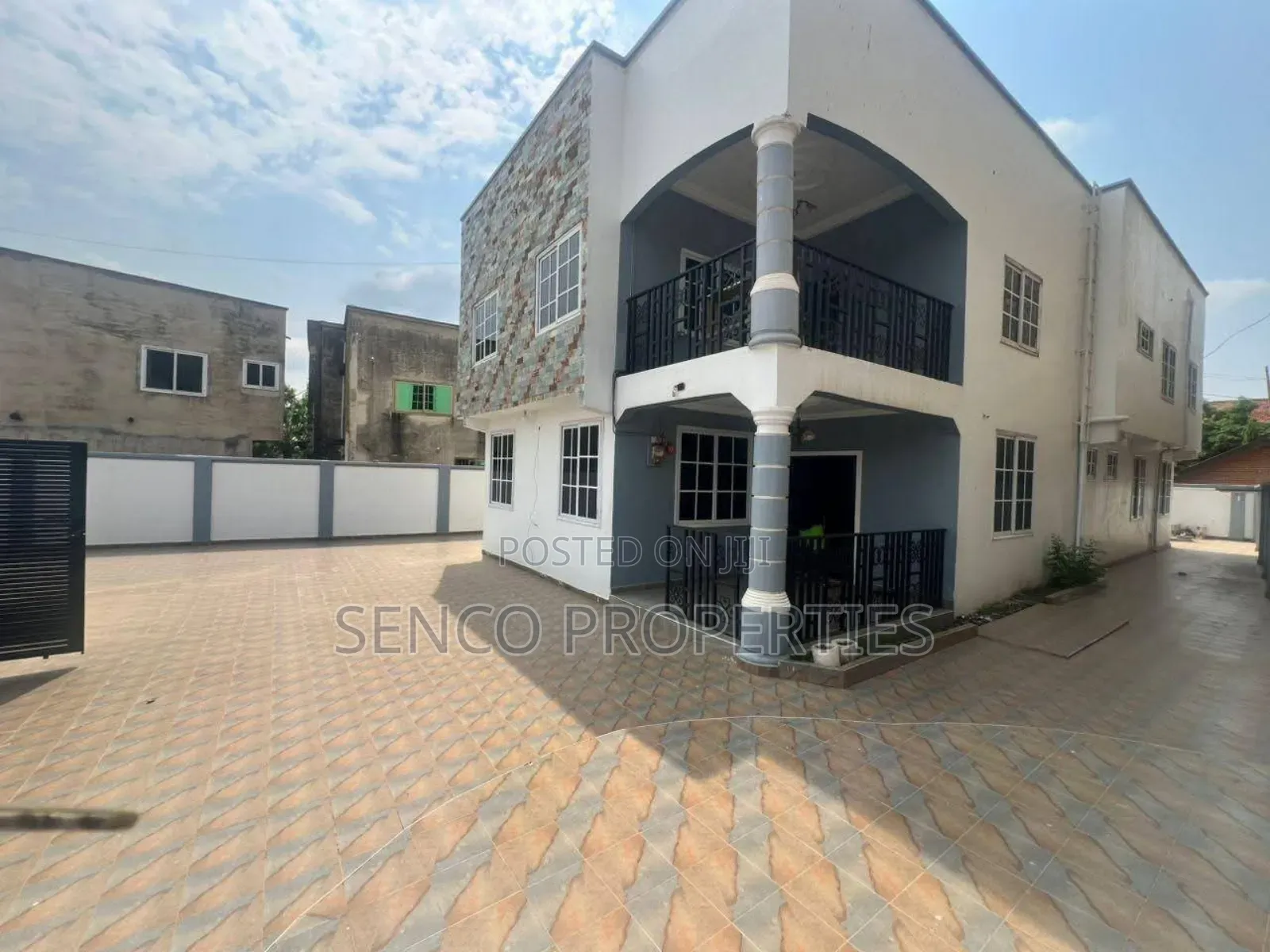5bdrm House in Adenta for rent in Adenta