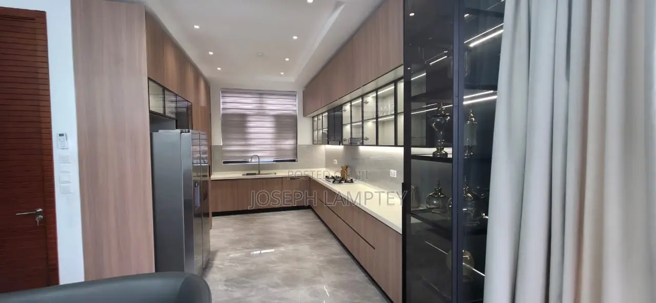 Furnished 4bdrm Villa in Joseph Lamptey, US Embassy Area for rent in US Embassy Area