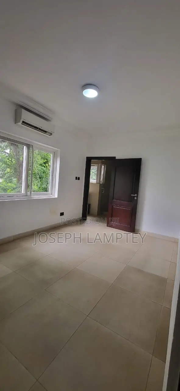 3bdrm House in Joseph Lamptey, Airport Residential Area for rent in Airport Residential Area