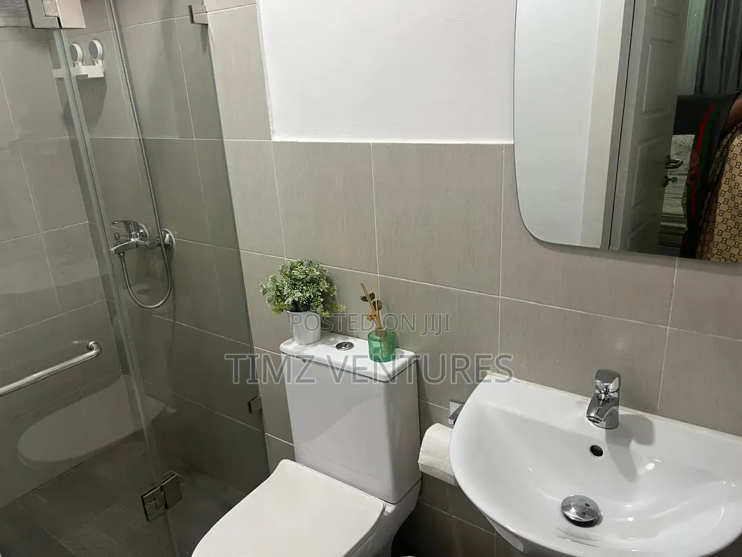 Furnished 2bdrm Townhouse / Terrace in Delali Court, Trade Fair in Trade Fair