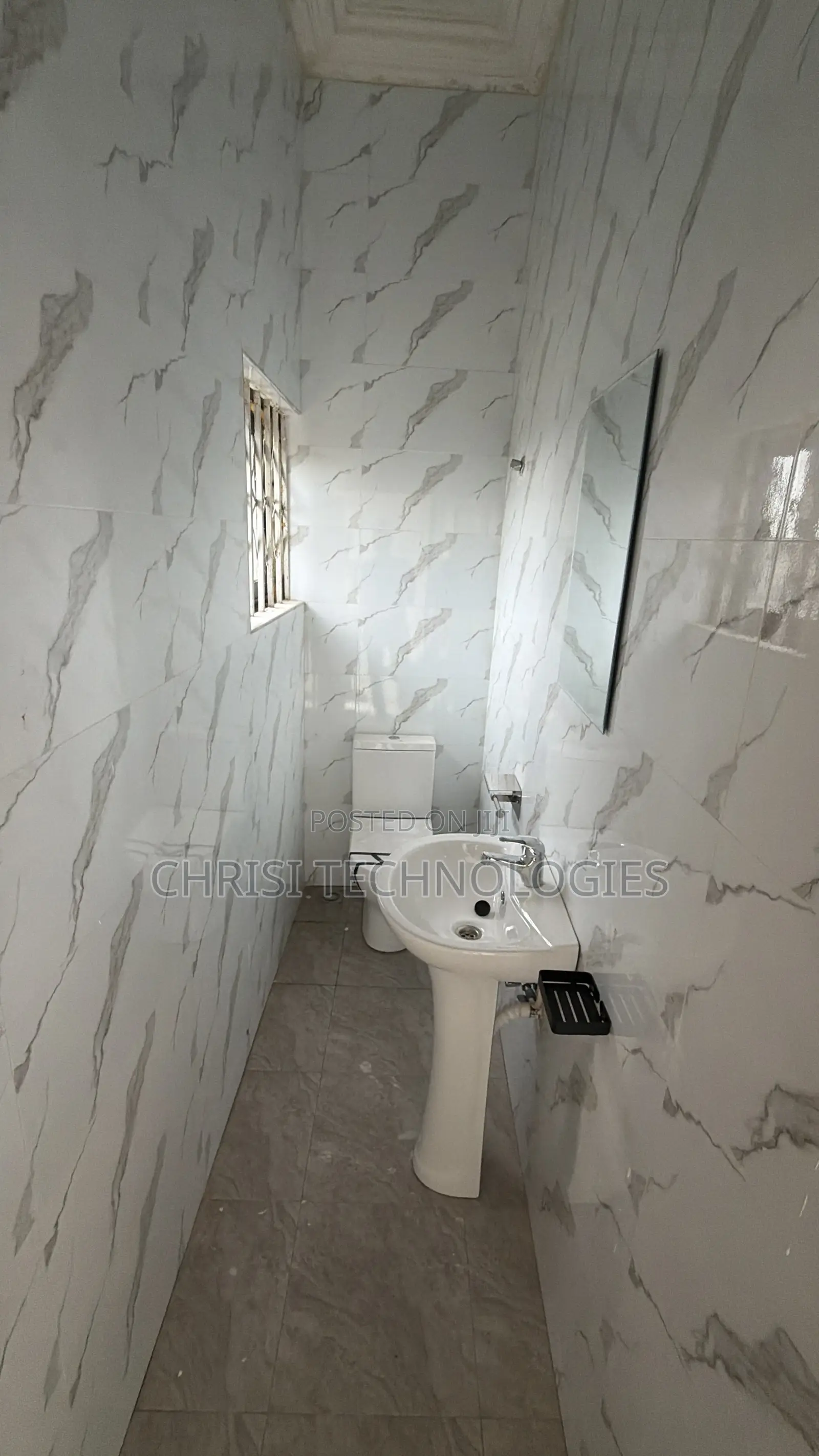 2bdrm Apartment in Franko Estate, Ofankor for rent in Ofankor