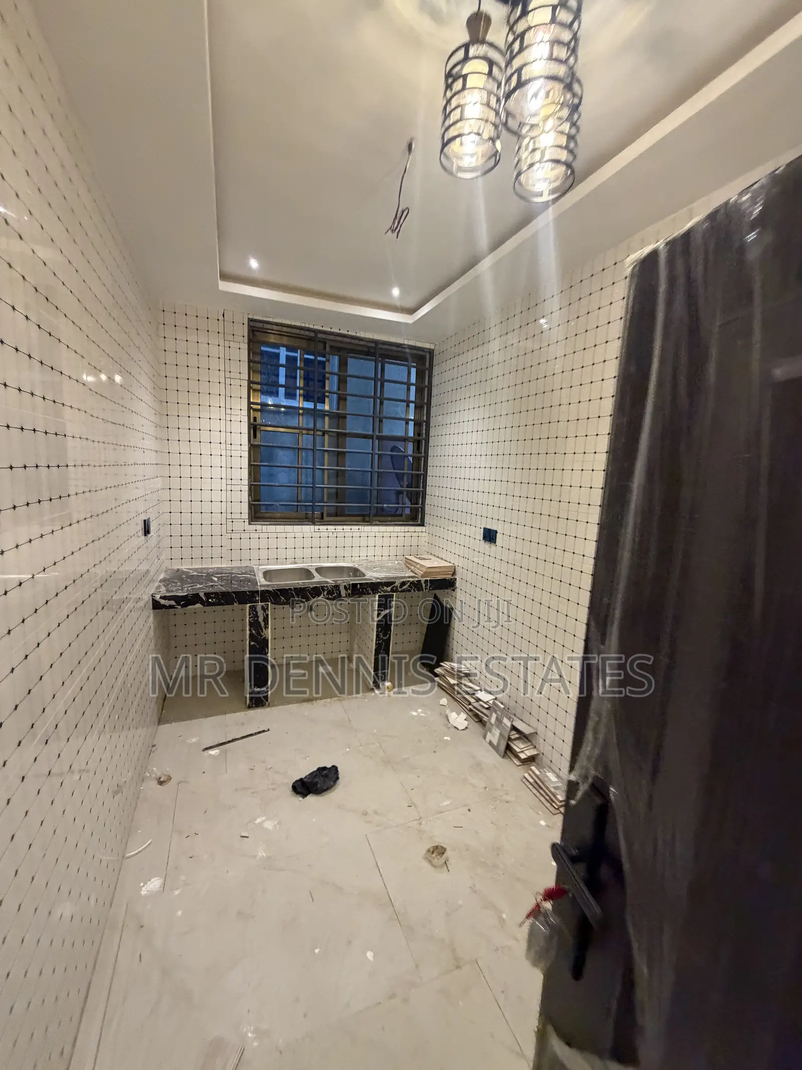 1bdrm Apartment in Westhills Mall for rent in West Hills Mall Area